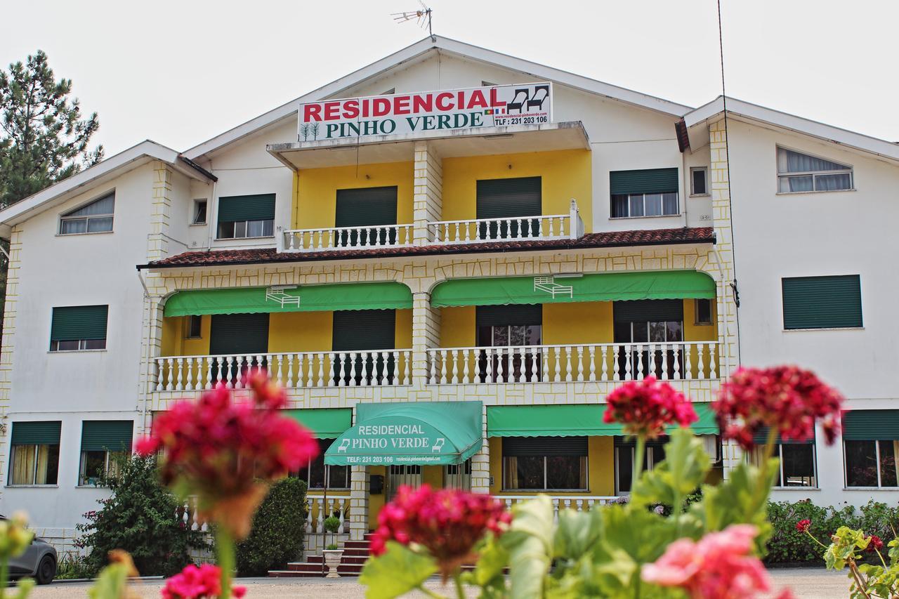 Residencial Pinho Verde Меаляда Екстериор снимка